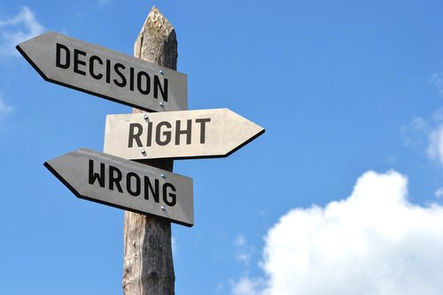 Decision Right Wrong Sign